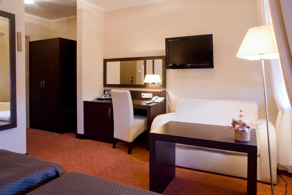 Habenda Hotel Budzyn (Greater Poland)
